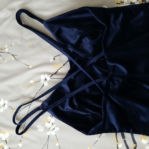 Velvet Bodycon Dress - Picture 3 of 7